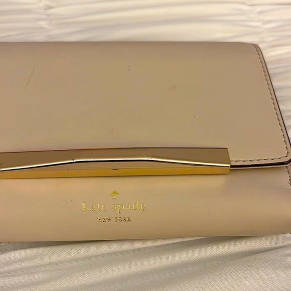 kate spade Handbags - 039 Kate Spades wallet
